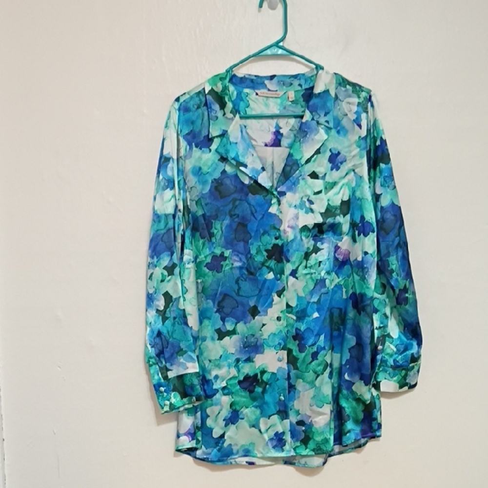 Soft Surroundings 100% Silk Blue Green Watercolor Button Front Blouse Size L